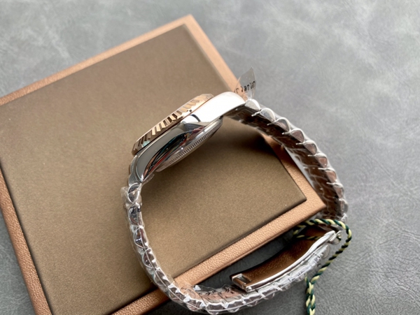 激安ロレックス内部構造